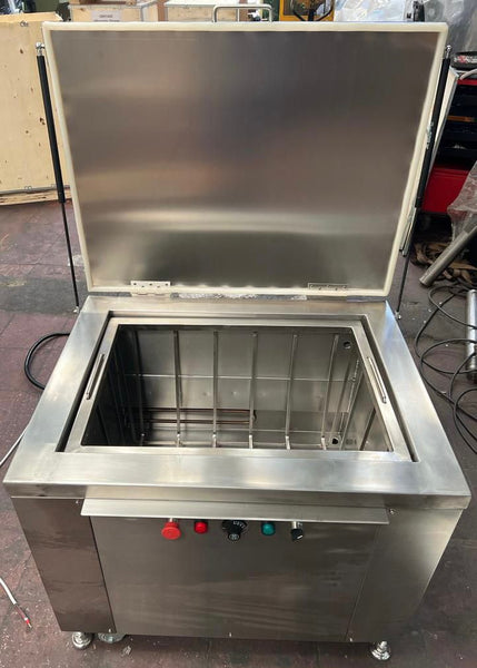 DTM 3000  -  EQUIPOS DE LIMPIEZA POR ULTRASONIDOS