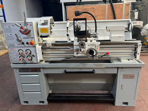 Torno DTM C0636A×1000 de 1 Metro con husillo de 52 mm
